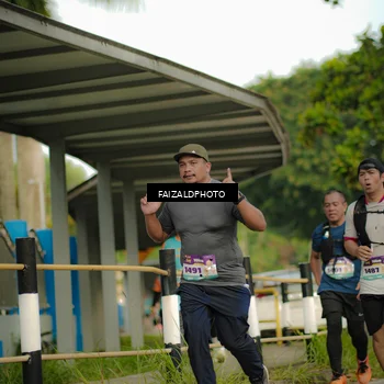 Runner Photo 8314436