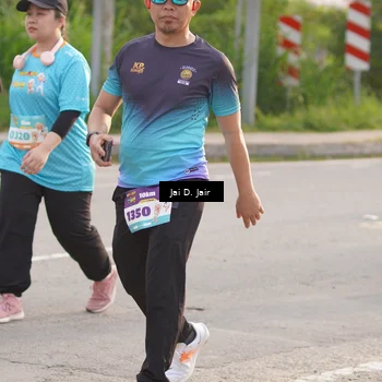 Runner Photo 8314523