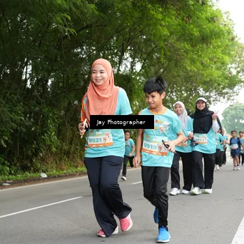 Runner Photo 8314696