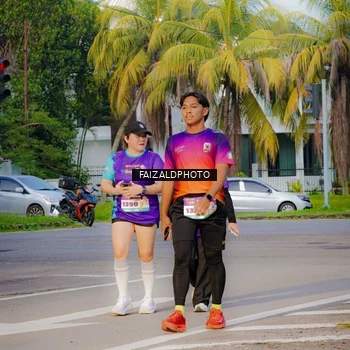 Runner Photo 8314729