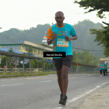 Runner Photo 8314823