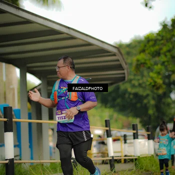Runner Photo 8314903