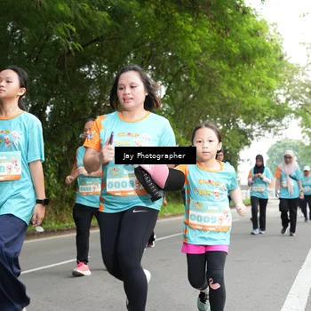 Runner Photo 8314918
