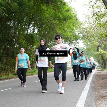 Runner Photo 8315011