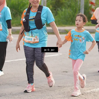 Runner Photo 8315018