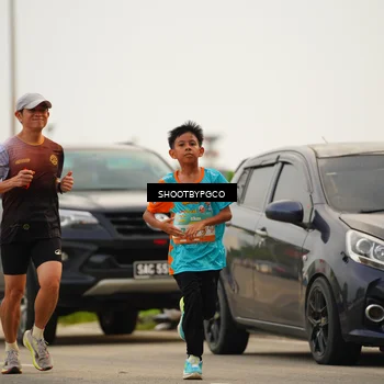 Runner Photo 8315158