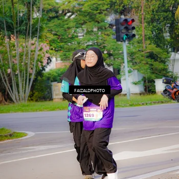 Runner Photo 8315320