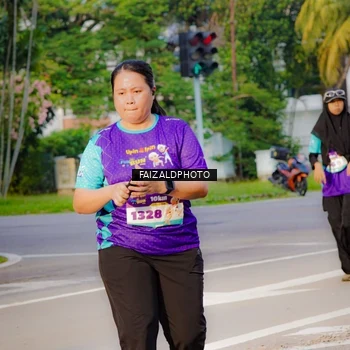 Runner Photo 8315400