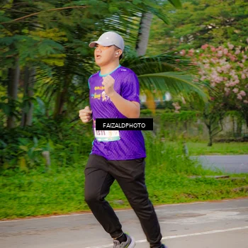 Runner Photo 8315475