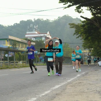 Runner Photo 8315535