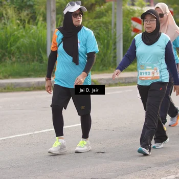 Runner Photo 8315576