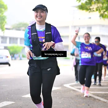 Runner Photo 8315751