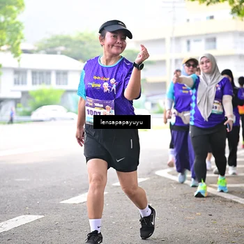 Runner Photo 8315808