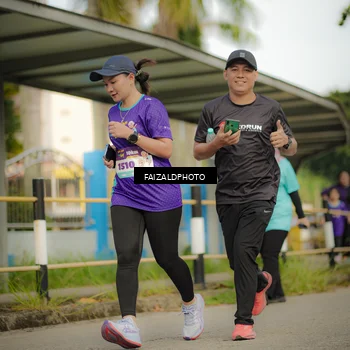 Runner Photo 8315828