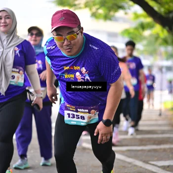 Runner Photo 8315829