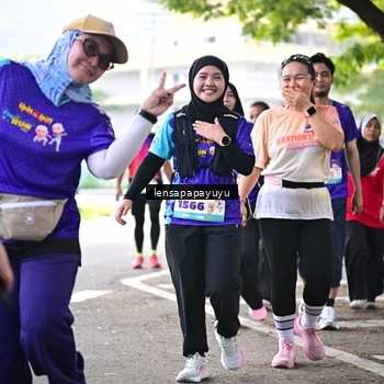 Runner Photo 8315843