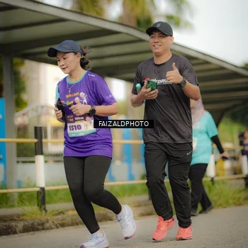Runner Photo 8315849