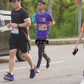 Runner Photo 8315873