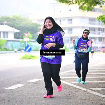Runner Photo 8315957