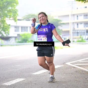 Runner Photo 8315995