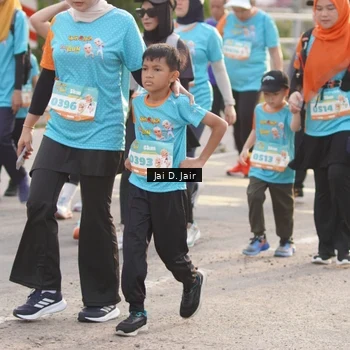 Runner Photo 8316009