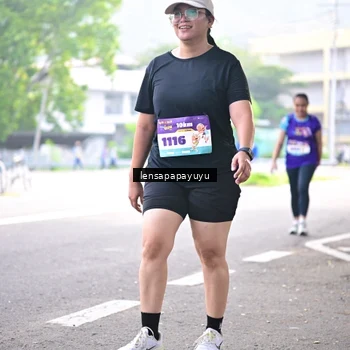 Runner Photo 8316010