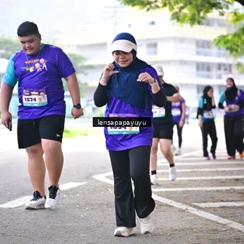 Runner Photo 8316014