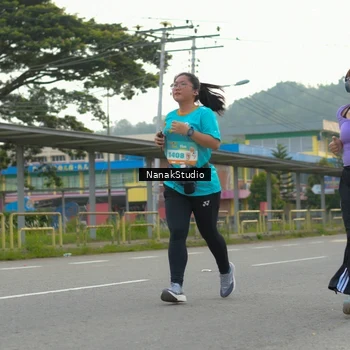 Runner Photo 8316015