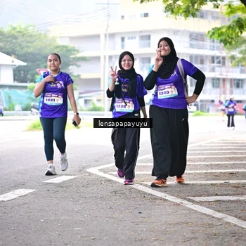 Runner Photo 8316019