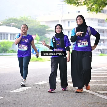 Runner Photo 8316020