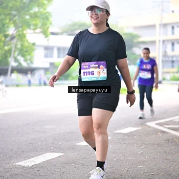 Runner Photo 8316021