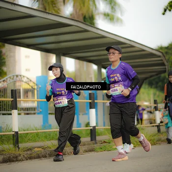 Runner Photo 8316027