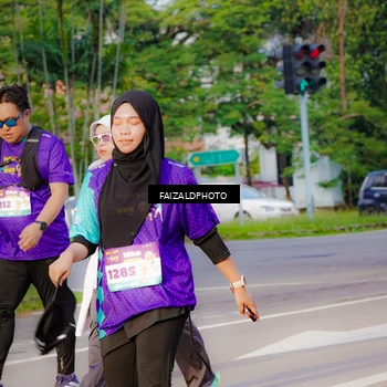 Runner Photo 8316028