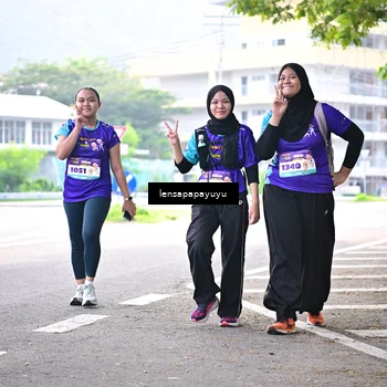 Runner Photo 8316033