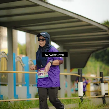Runner Photo 8316038