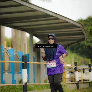Runner Photo 8316049