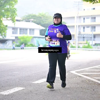 Runner Photo 8316075