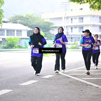 Runner Photo 8316089