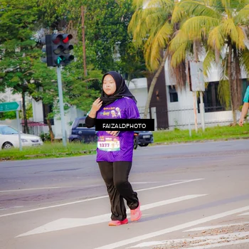 Runner Photo 8316101