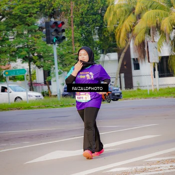 Runner Photo 8316102