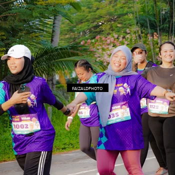Runner Photo 8316145