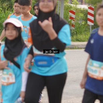 Runner Photo 8316192