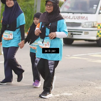 Runner Photo 8316210