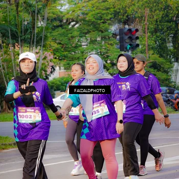 Runner Photo 8316236