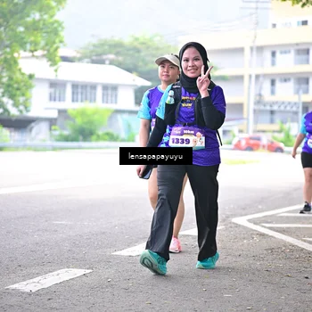 Runner Photo 8316248