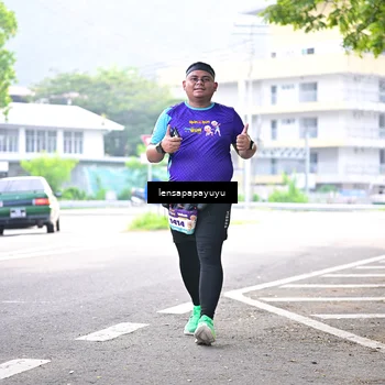 Runner Photo 8316256