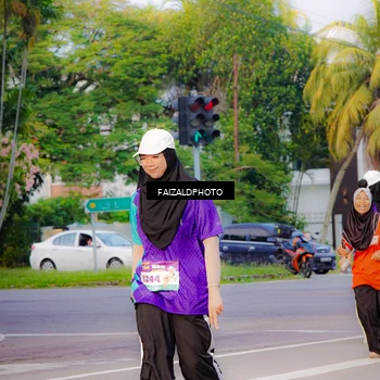 Runner Photo 8316283