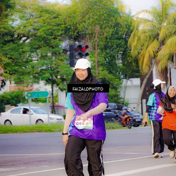 Runner Photo 8316285