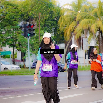 Runner Photo 8316299