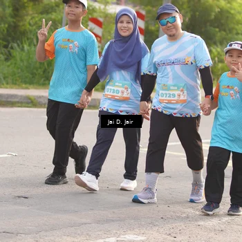 Runner Photo 8316307